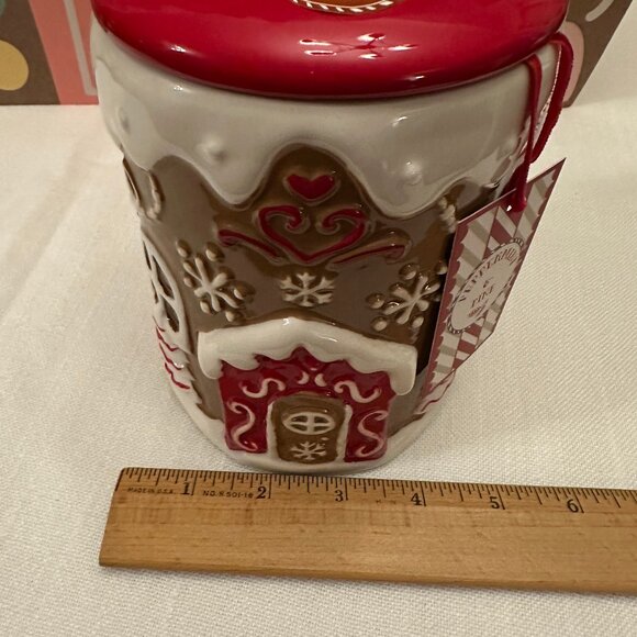 Peppermint & Pine Gingerbread Ceramic Canister House Red Door HTF matches mug - Picture 2 of 9